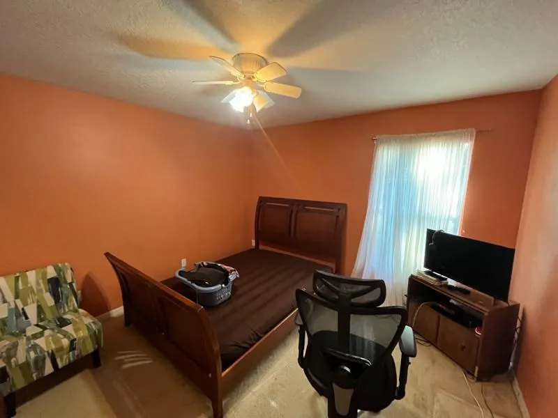 184 SW Fernleaf Trail
