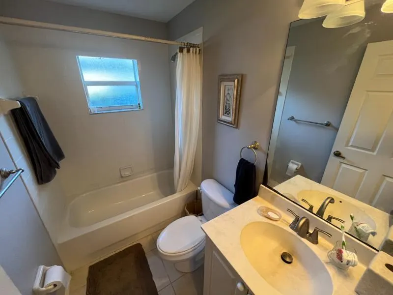 184 SW Fernleaf Trail
