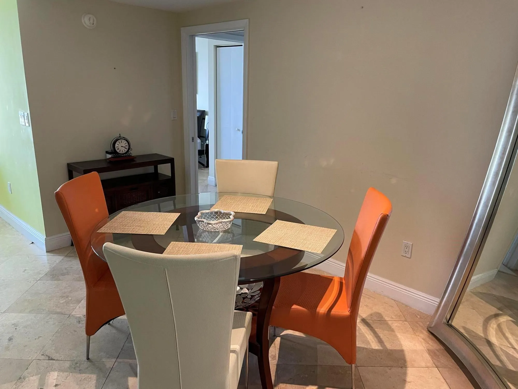 1551 N Flagler Drive, #1105 (Annual Or Seasonal)