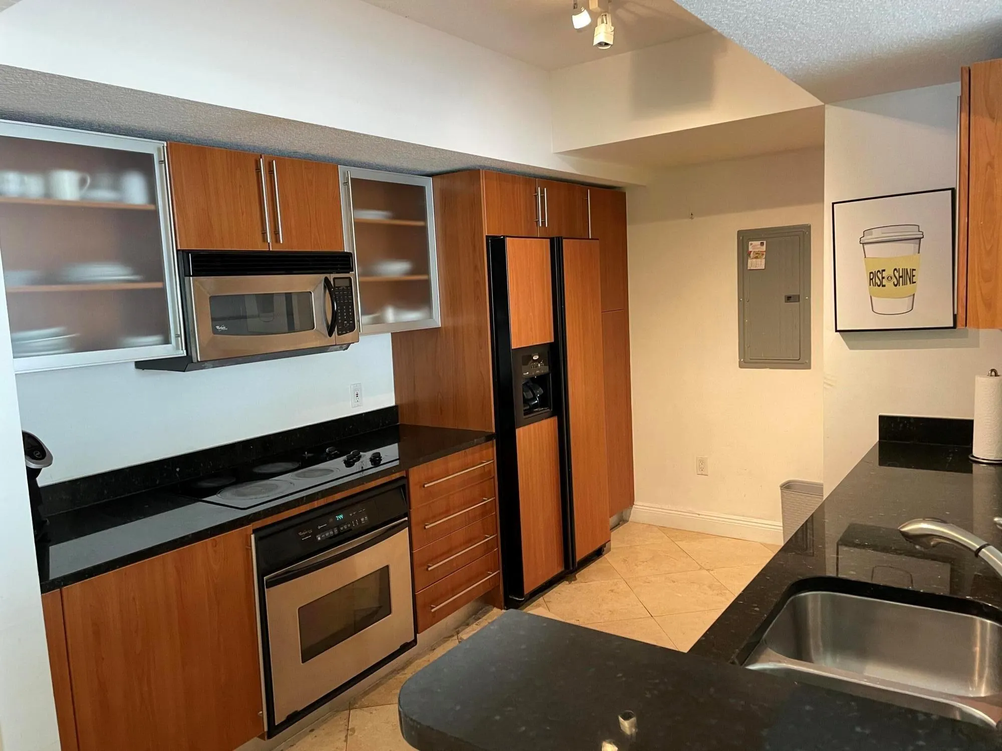 1551 N Flagler Drive, #1105 (Annual Or Seasonal)