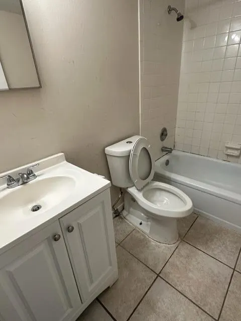 9 Willowbrook 102 Lane, #102