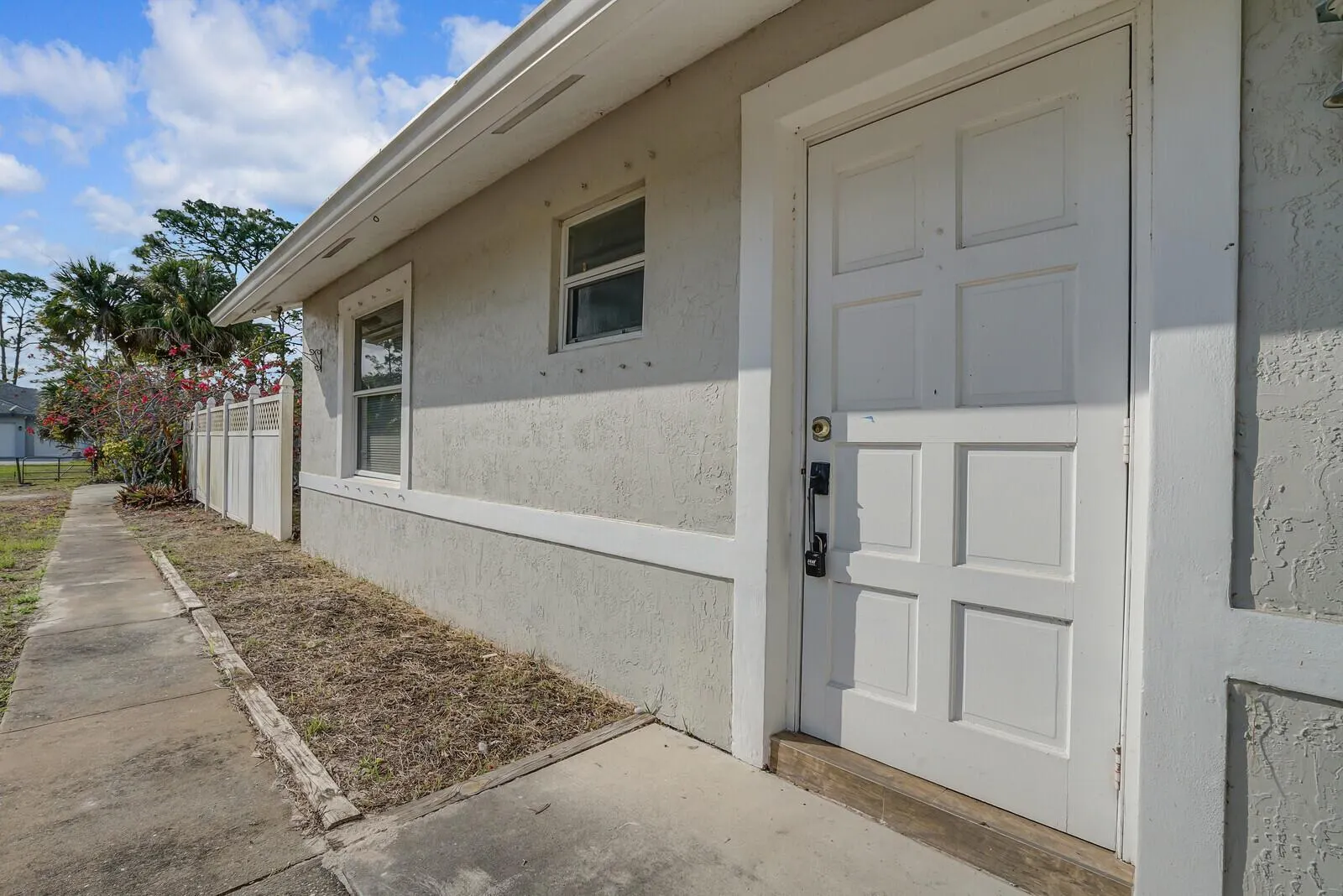 17851 68th Street N