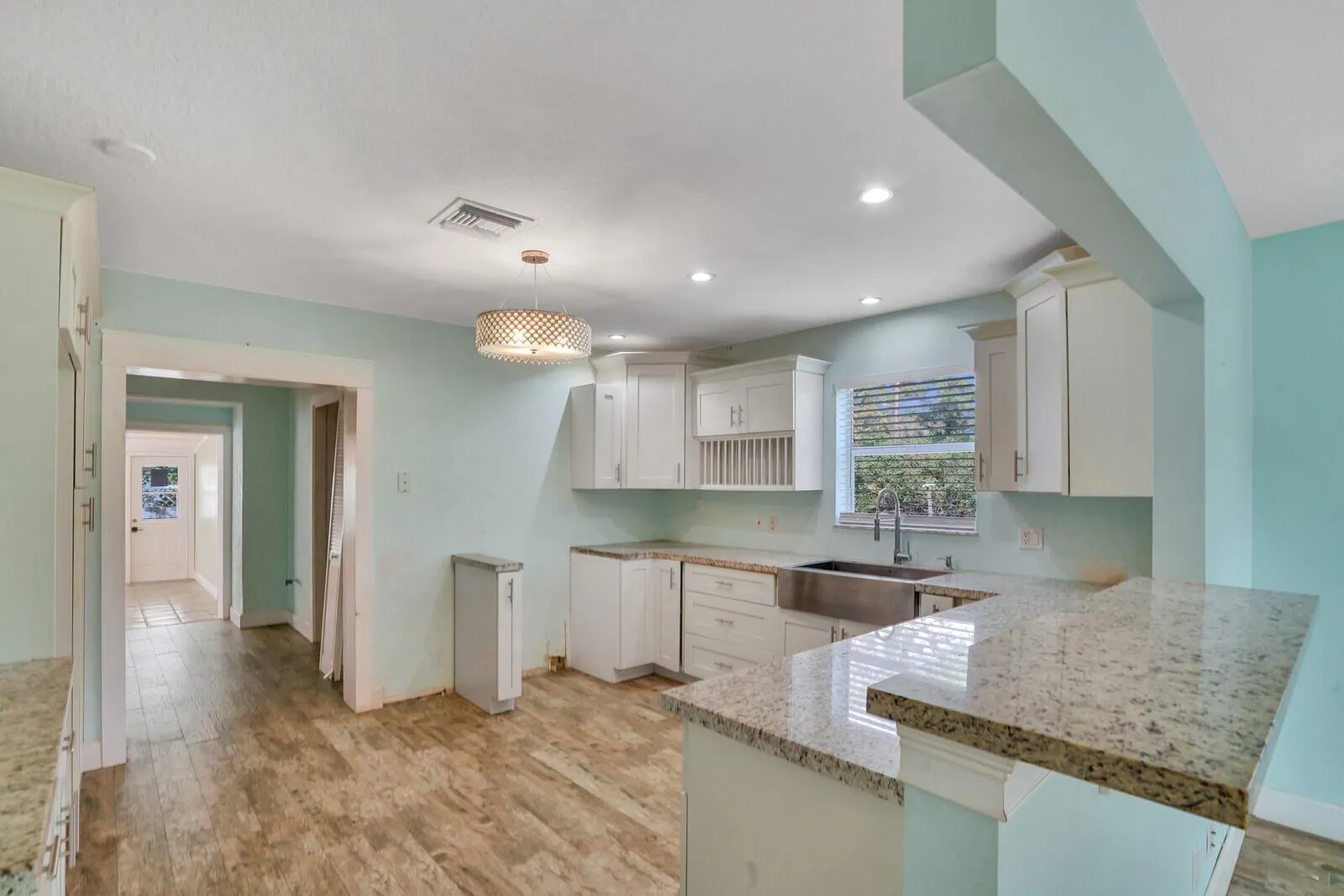 17851 68th Street N