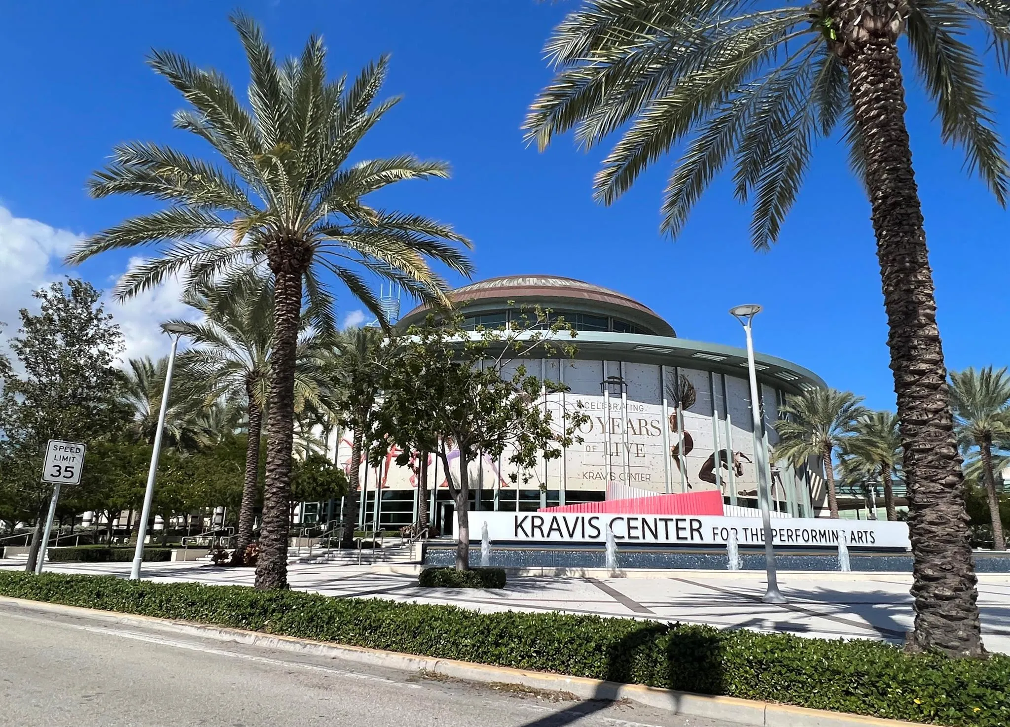 720 S Sapodilla Avenue, #208
