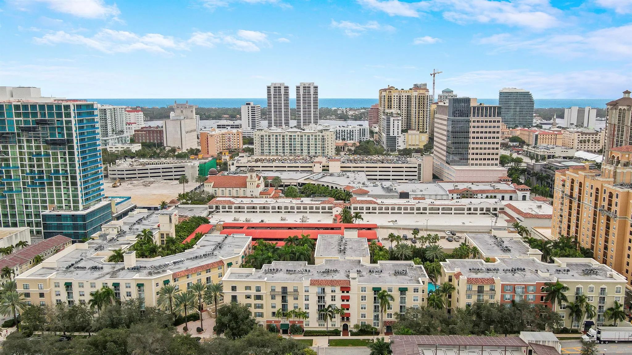 720 S Sapodilla Avenue, #208