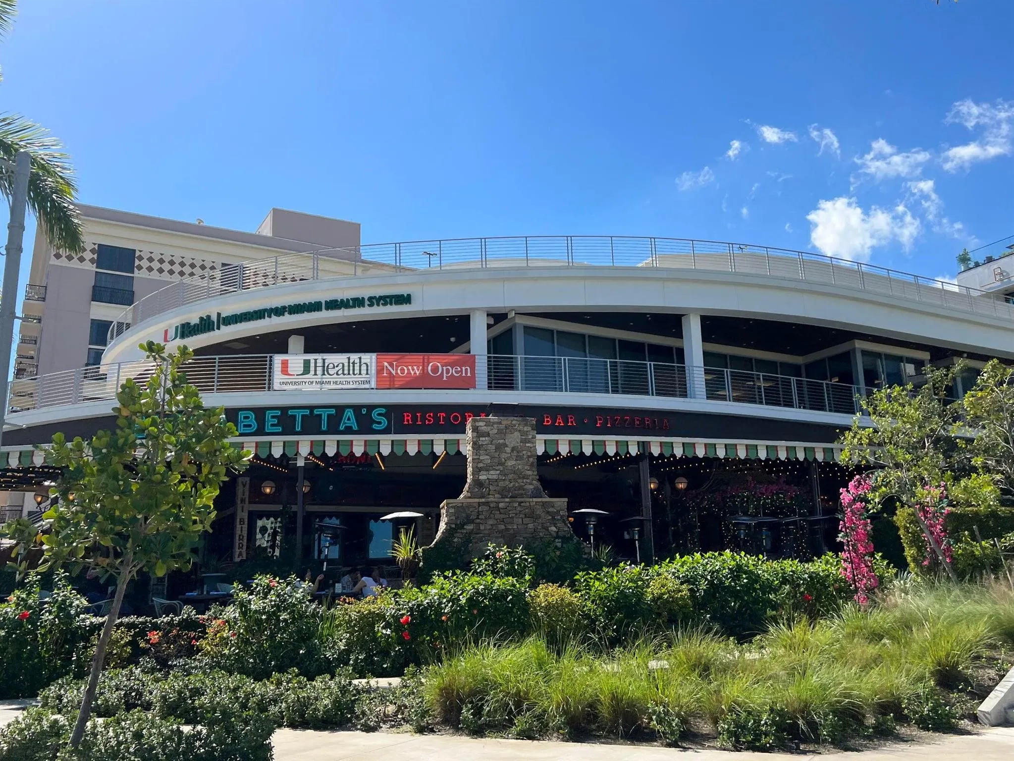 720 S Sapodilla Avenue, #208