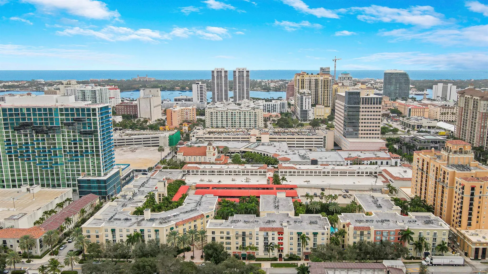 720 S Sapodilla Avenue, #208