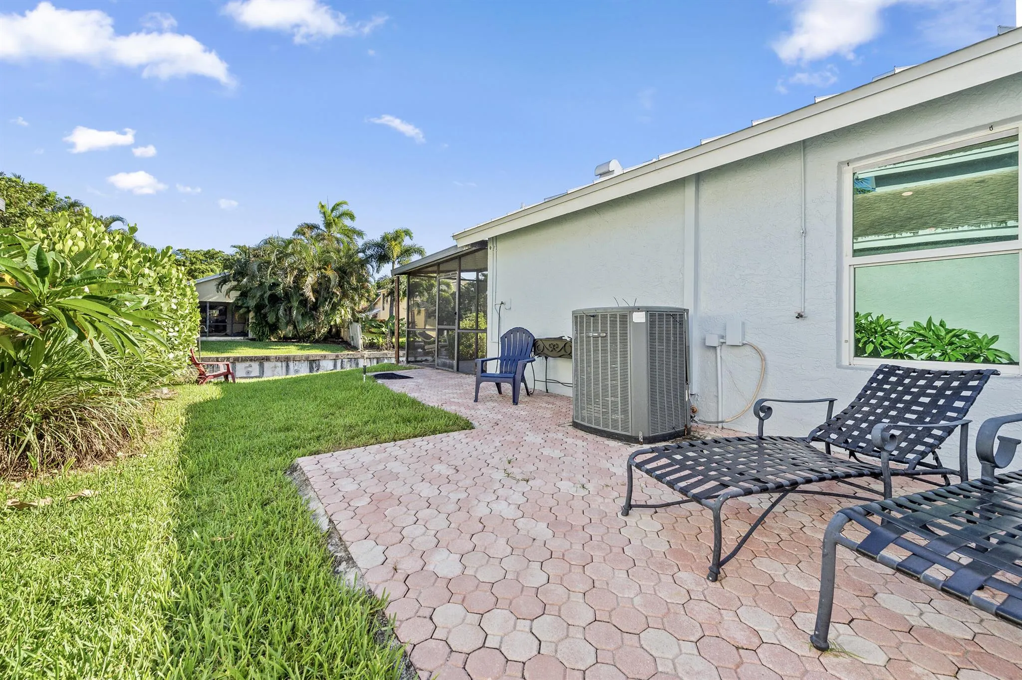1930 NW 10th Street