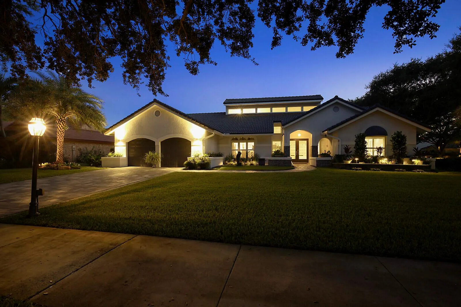 2155 Rabbit Hollowe Circle