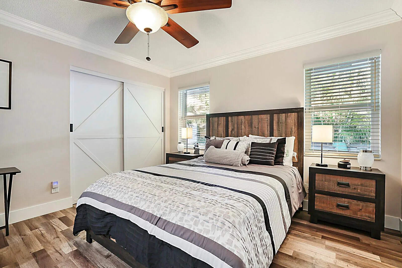 2155 Rabbit Hollowe Circle