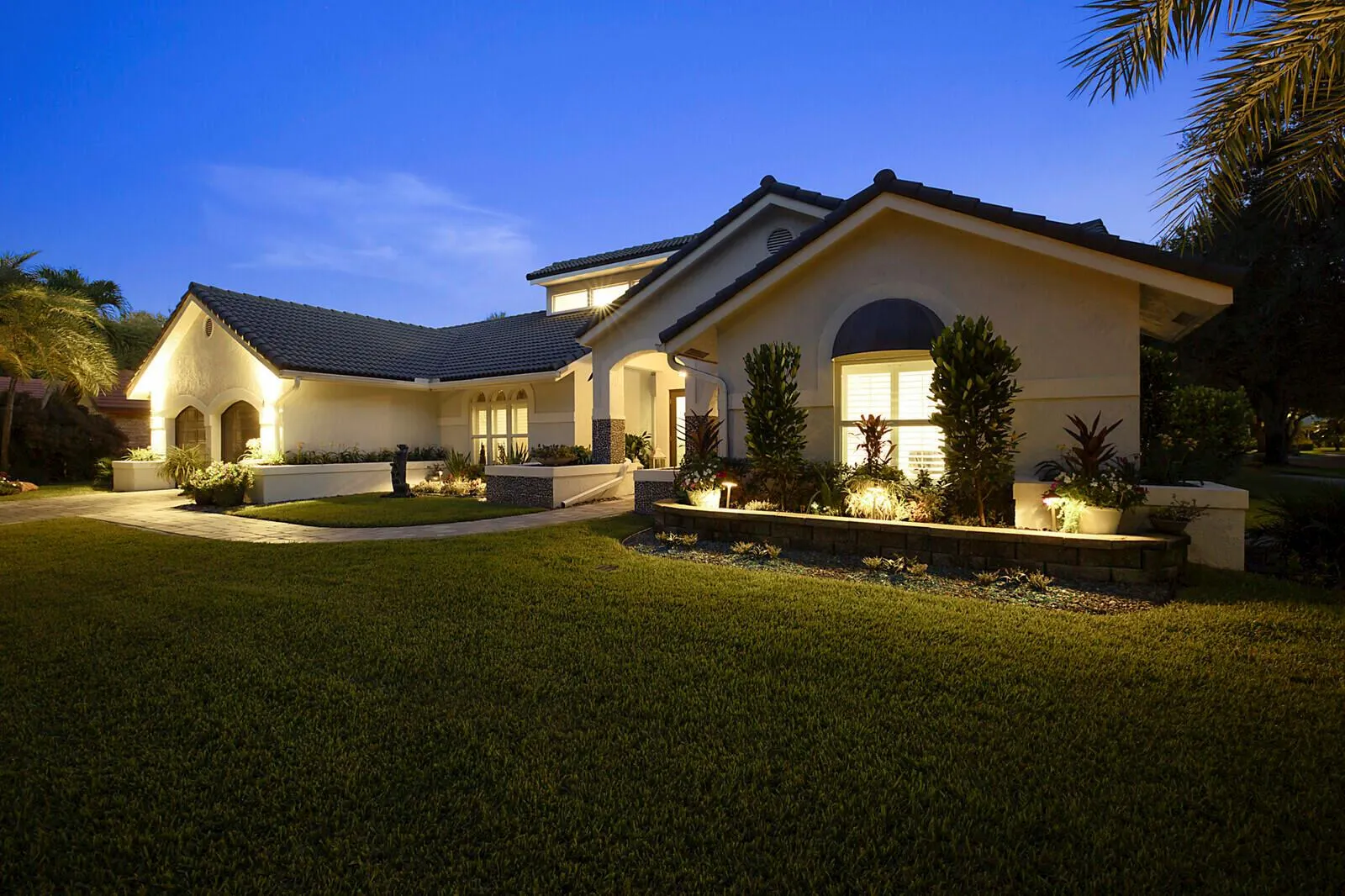 2155 Rabbit Hollowe Circle