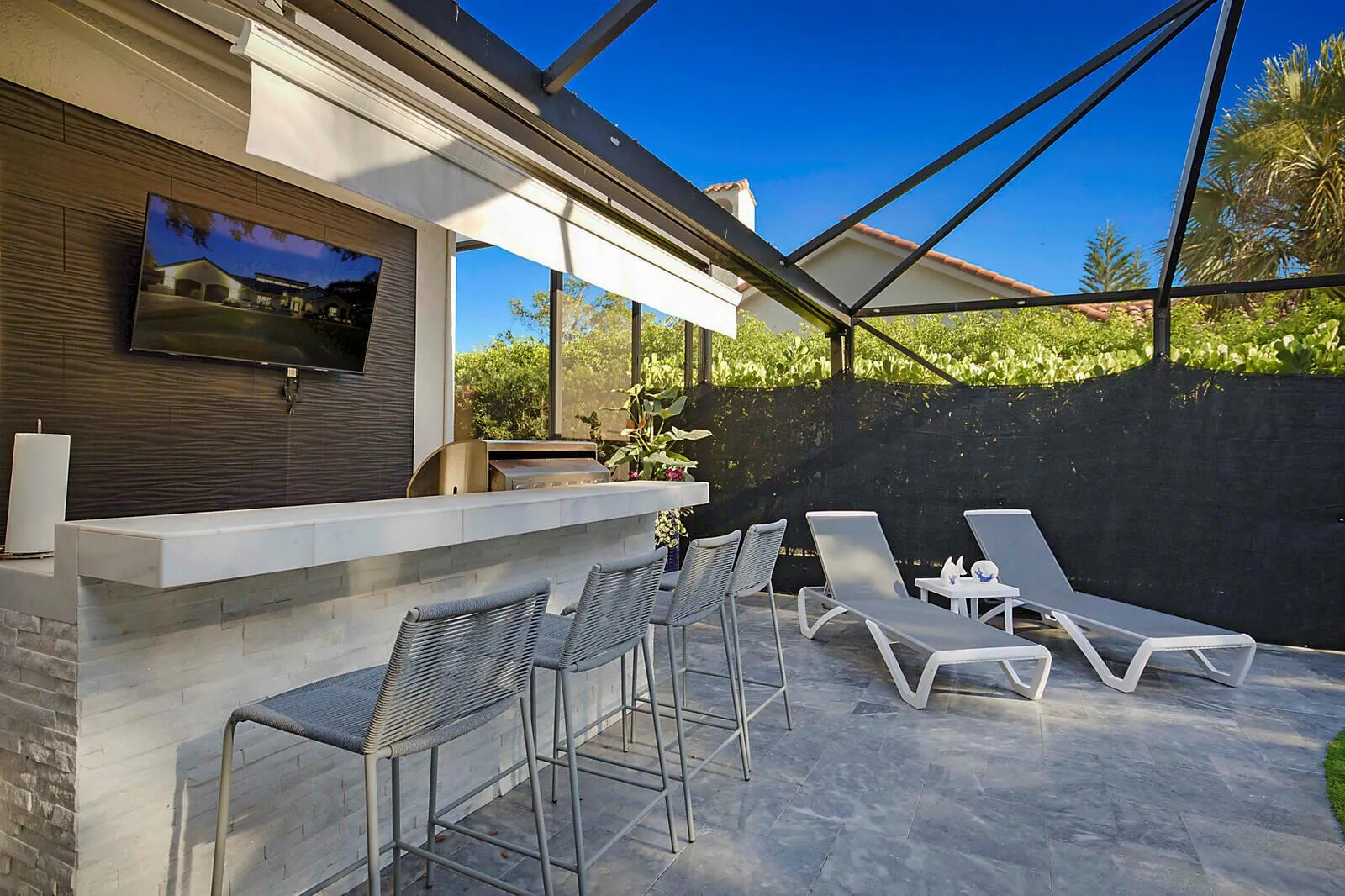 2155 Rabbit Hollowe Circle