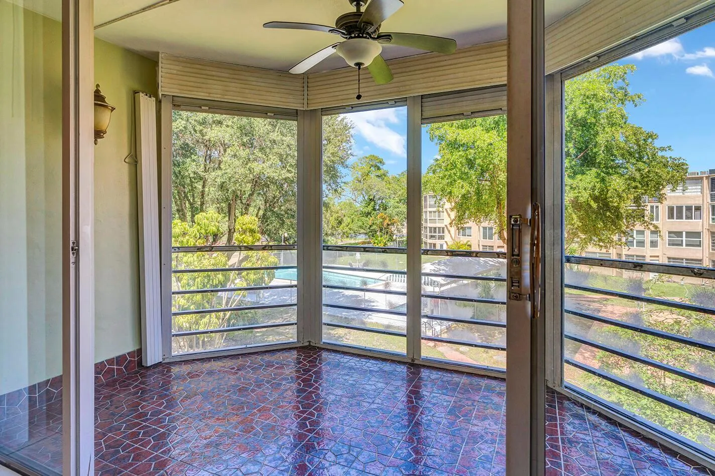 1301 NE 191st Street, #F307