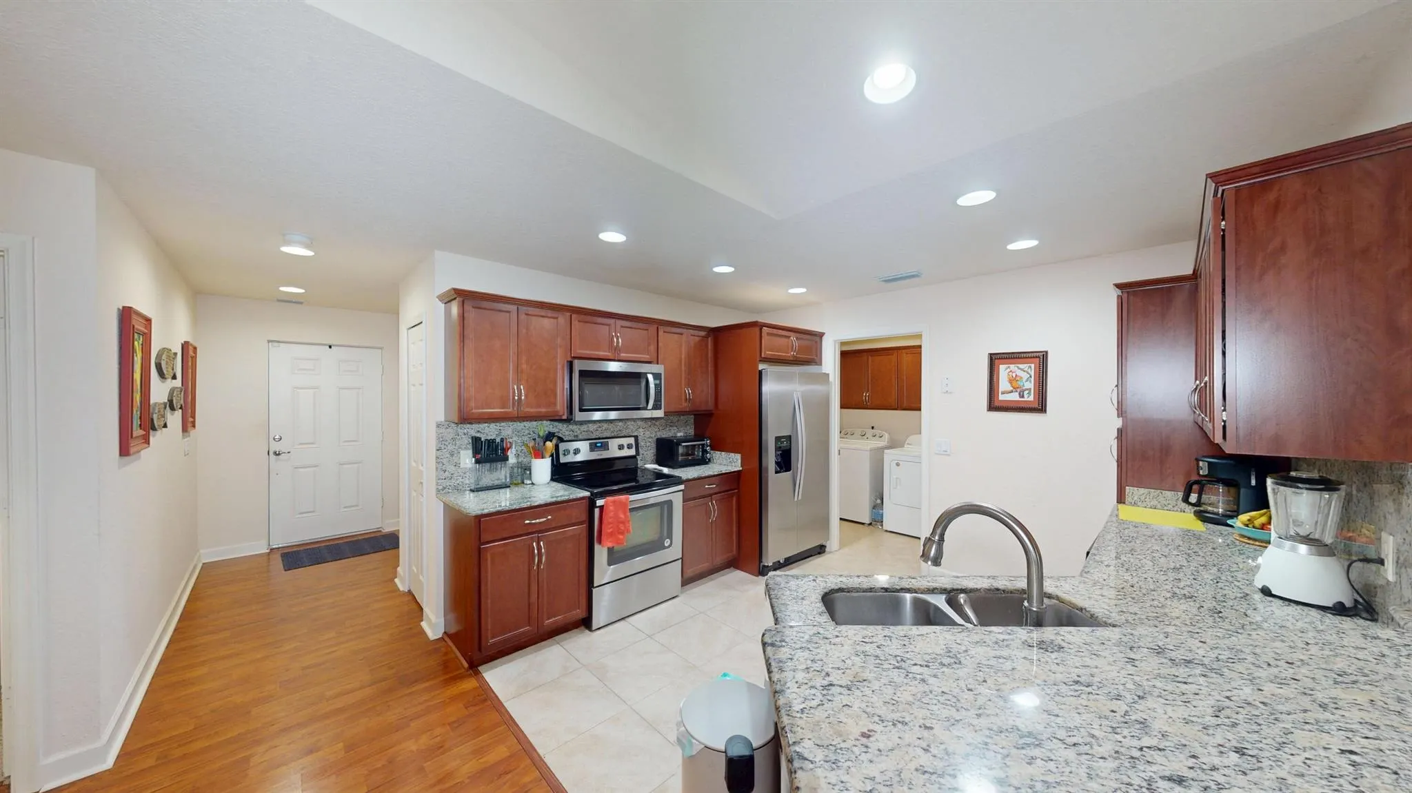 6572 Zapote Court