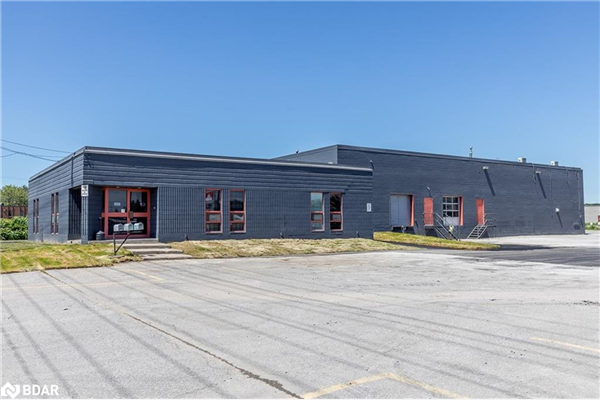 125 B Ferndale Drive N, Barrie