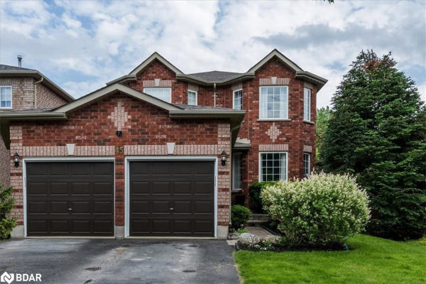 45 Holly Meadow Road, Barrie