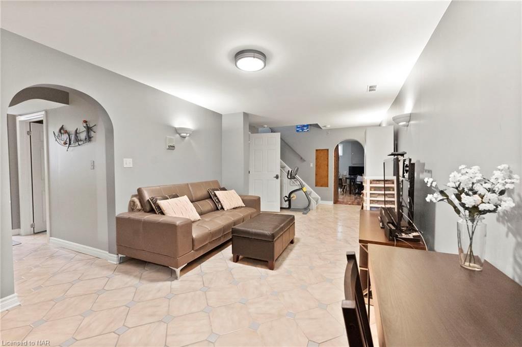 Listing 40293151 - Large Photo # 33