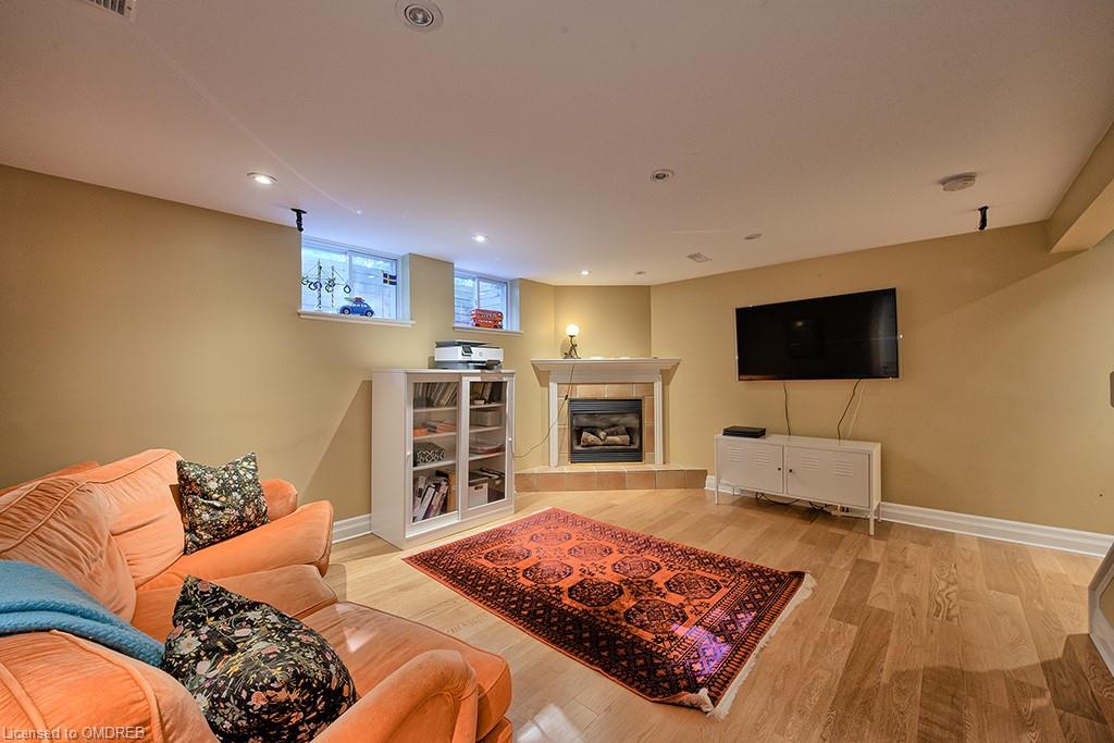 Listing 40323312 - Large Photo # 31