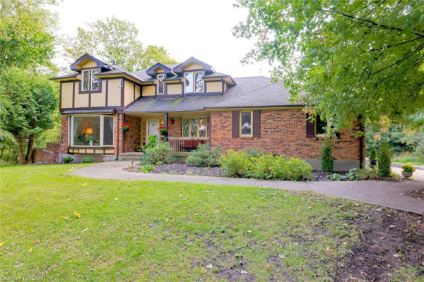 9359 Avro Drive, Mount Brydges