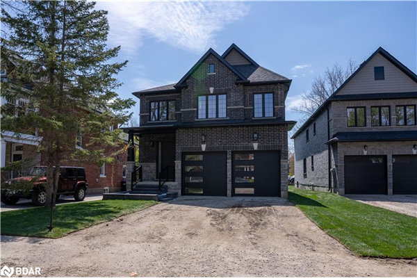 73 Nelson Street W, Alliston