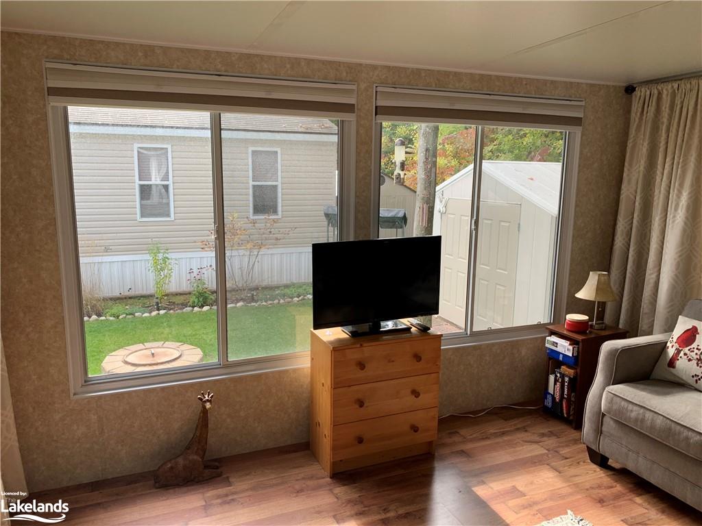 Listing 40333963 - Large Photo # 19