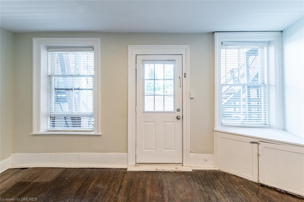 Listing 40337123 - Large Photo # 18