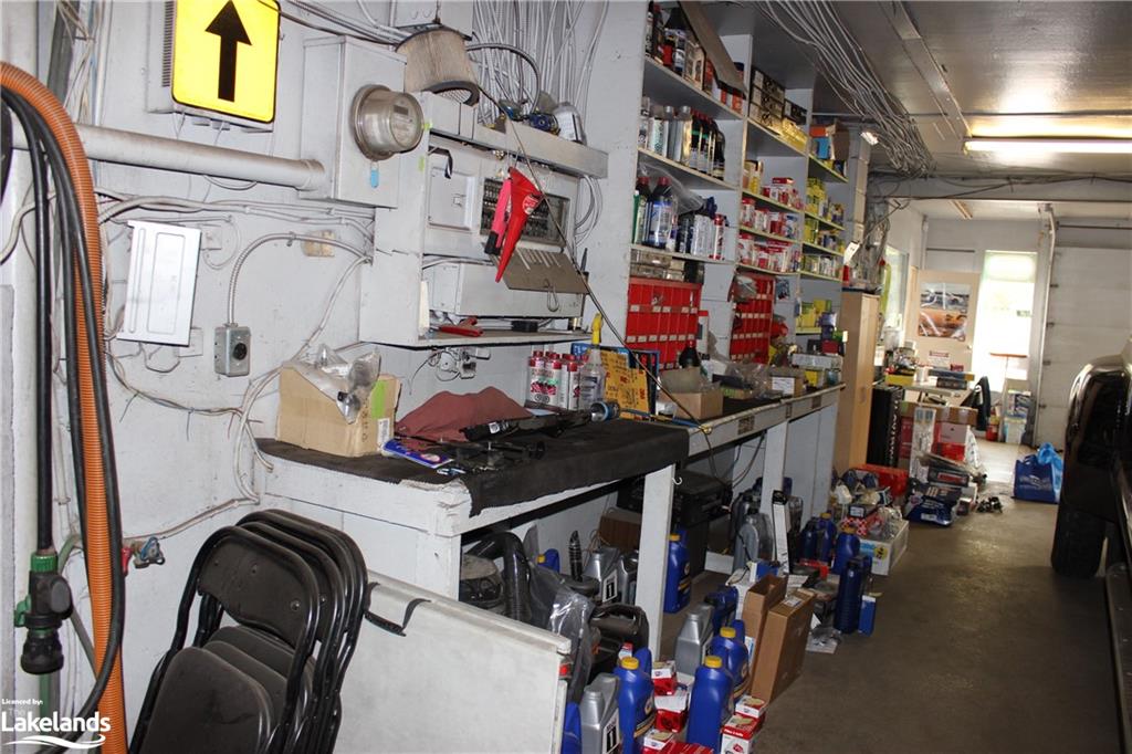 Listing 40338060 - Large Photo # 22