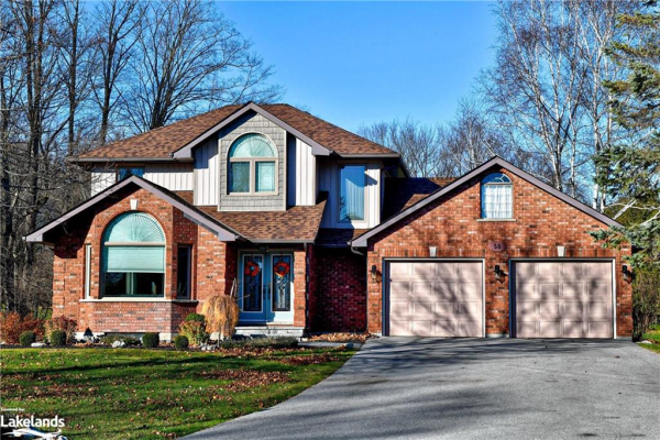 50 Fairway Crescent, Wasaga Beach