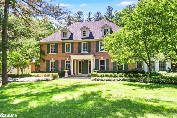 7 Midves Court, Midhurst