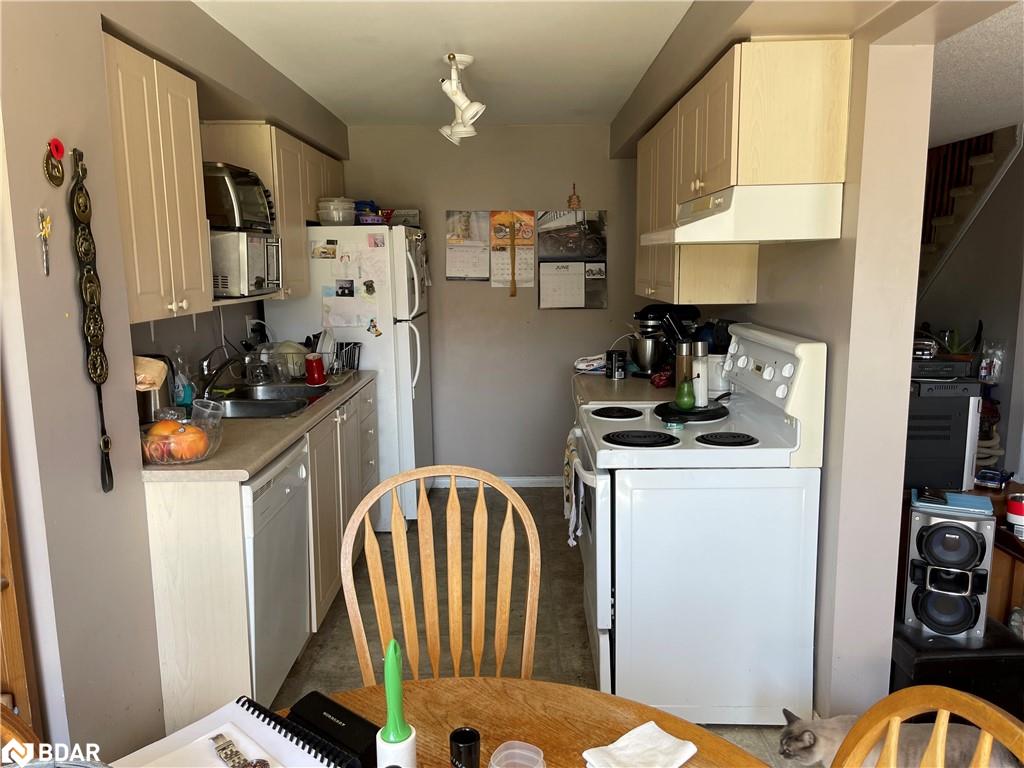 Listing 40355386 - Large Photo # 7