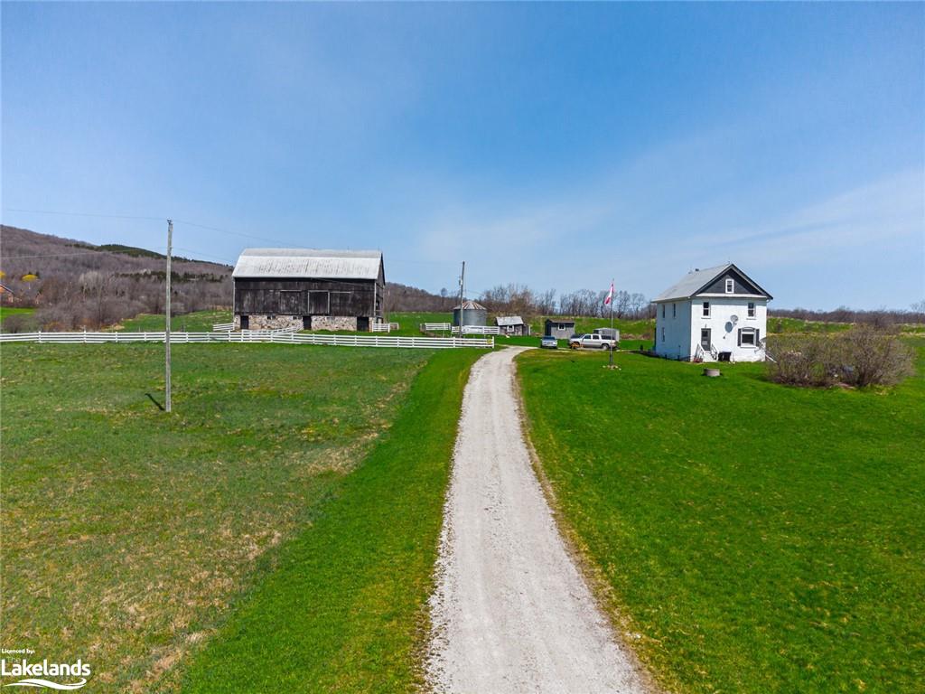 Listing 40357608 - Large Photo # 3