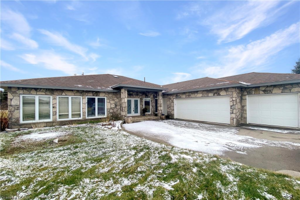 856 Concession 5 Road W, Flamborough