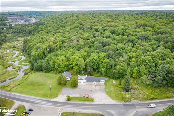 949 Raymond Road, Muskoka Lakes