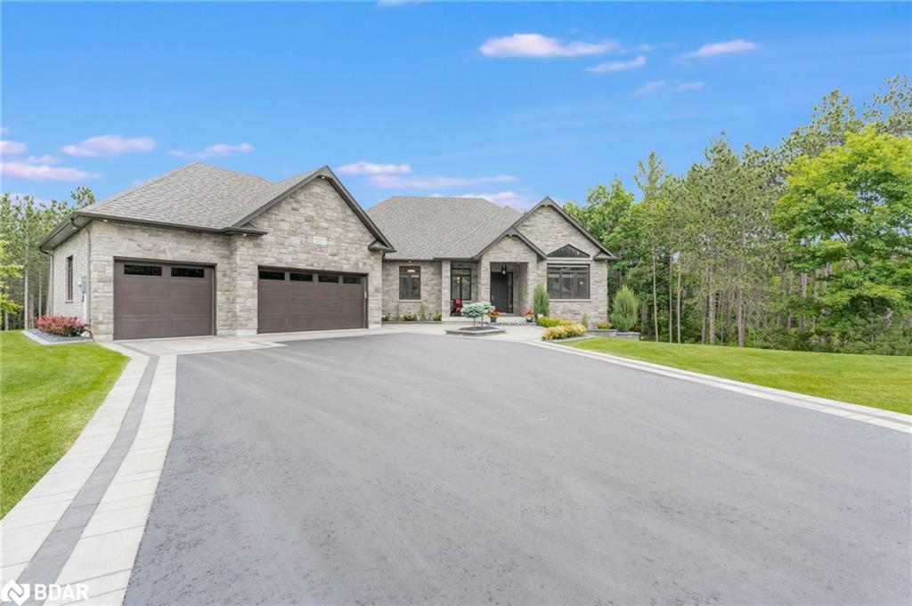 Listing 40360040 - Large Photo # 1