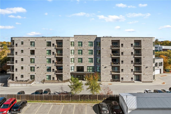 379 Scott Street, St. Catharines