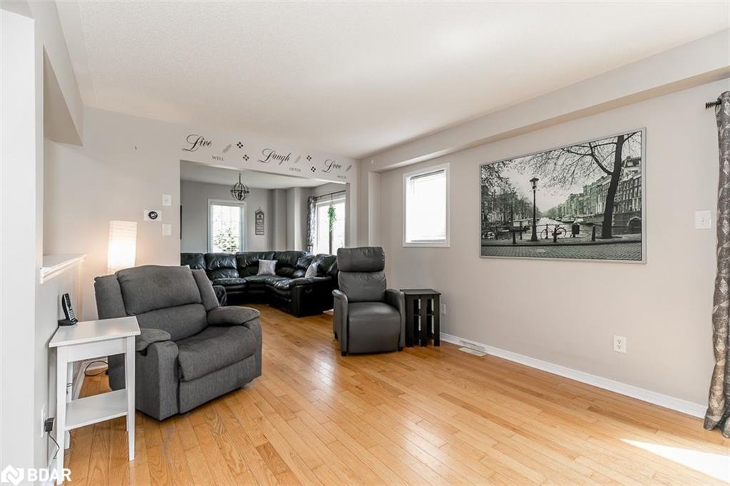 Listing 40362047 - Large Photo # 7