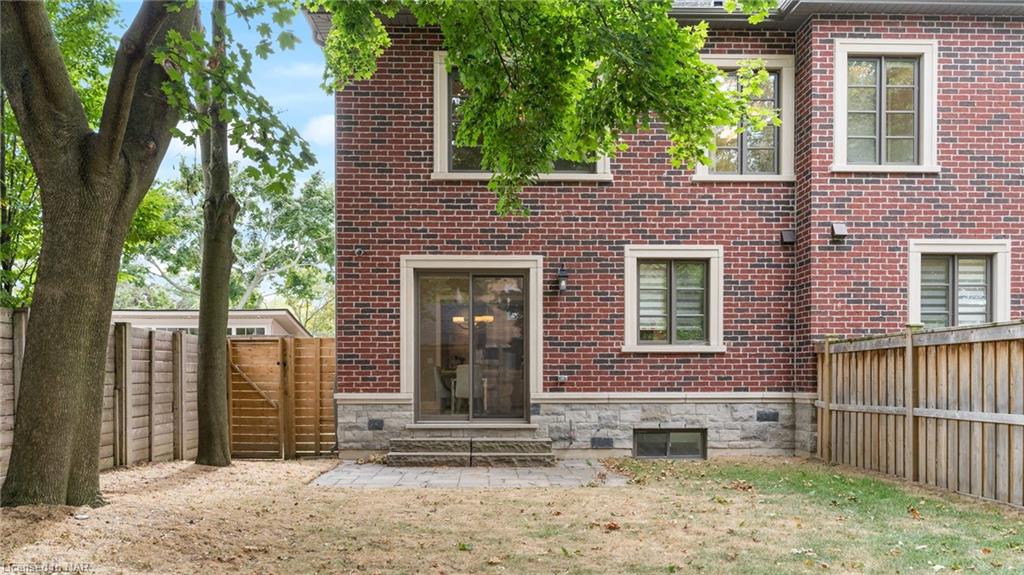Listing 40363570 - Large Photo # 44
