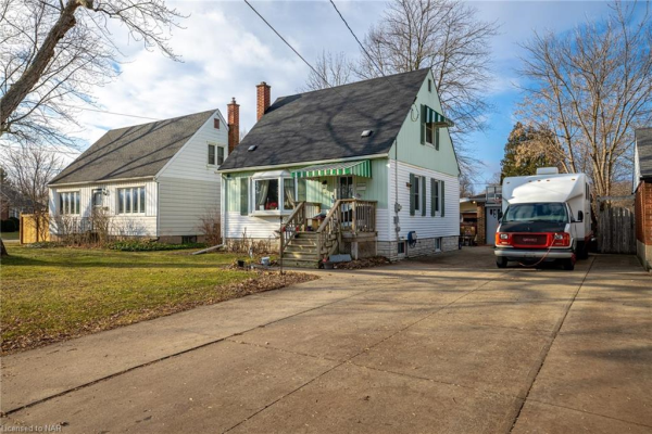 3047 St. Patrick Avenue, Niagara Falls