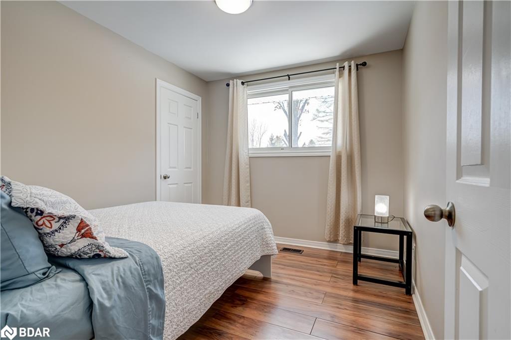 Listing 40364811 - Large Photo # 15
