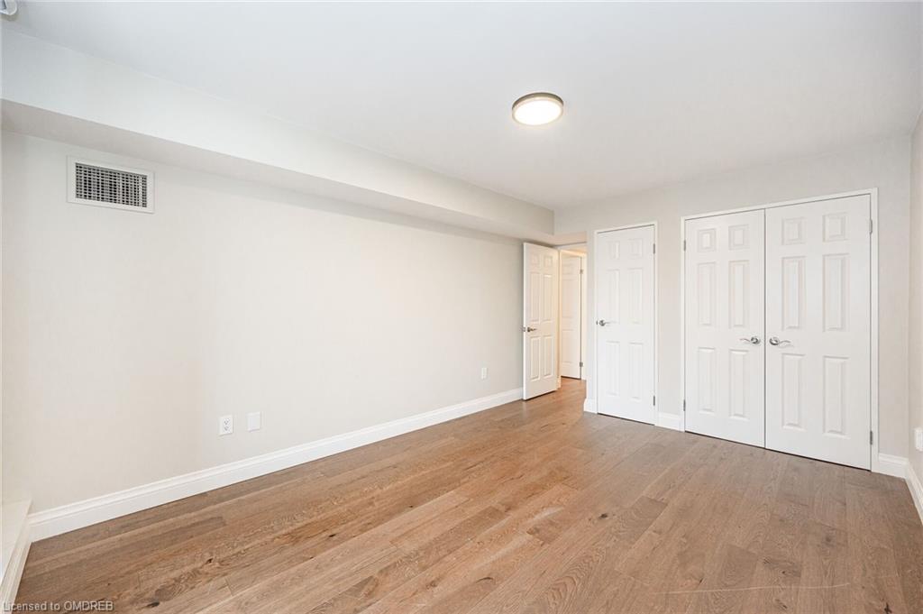 Listing 40365215 - Large Photo # 33