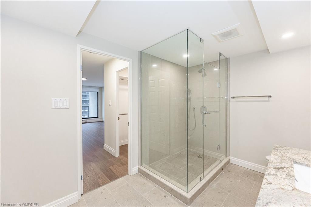 Listing 40365215 - Large Photo # 31
