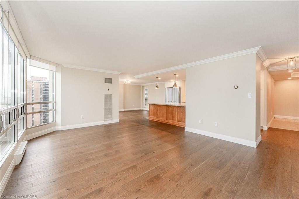 Listing 40365215 - Large Photo # 14