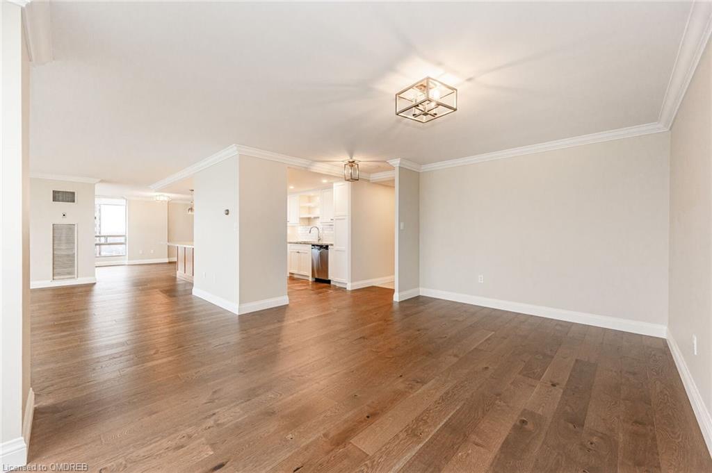 Listing 40365215 - Large Photo # 16