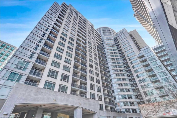 20 Blue Jays Way, Toronto