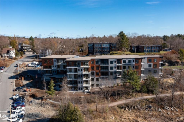 20 Salt Dock Road, Parry Sound