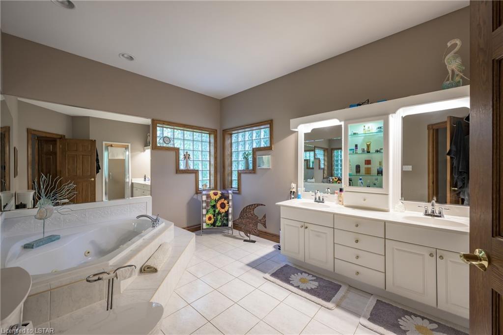 Listing 40368277 - Large Photo # 31