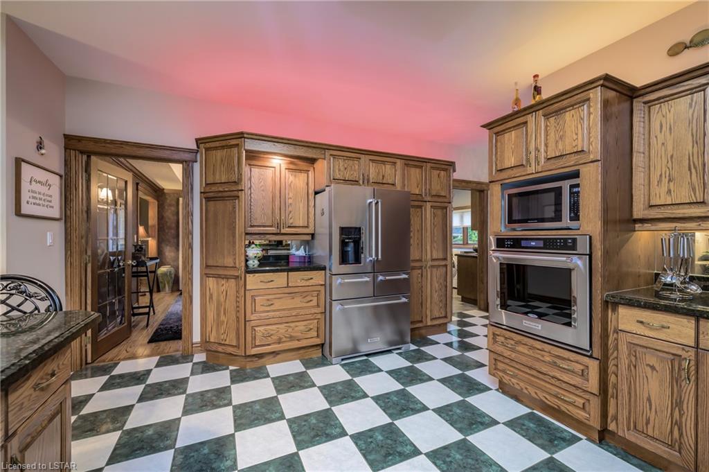 Listing 40368277 - Large Photo # 19