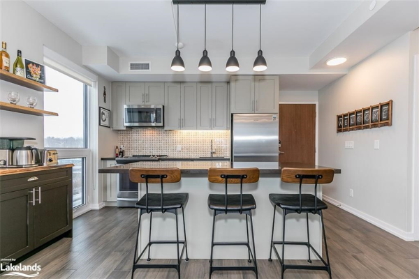 241 Sea Ray Avenue, Innisfil