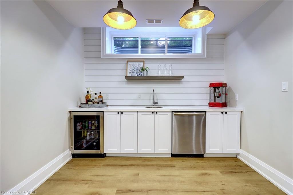 Listing 40369102 - Large Photo # 40