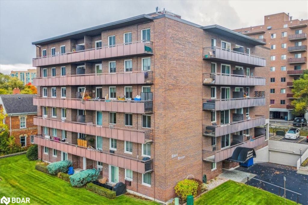2 Albert Street, Barrie